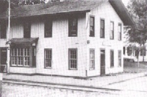 New Albin depot, 1900's