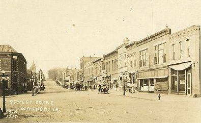 Waukon street scene, postcard dated 1914