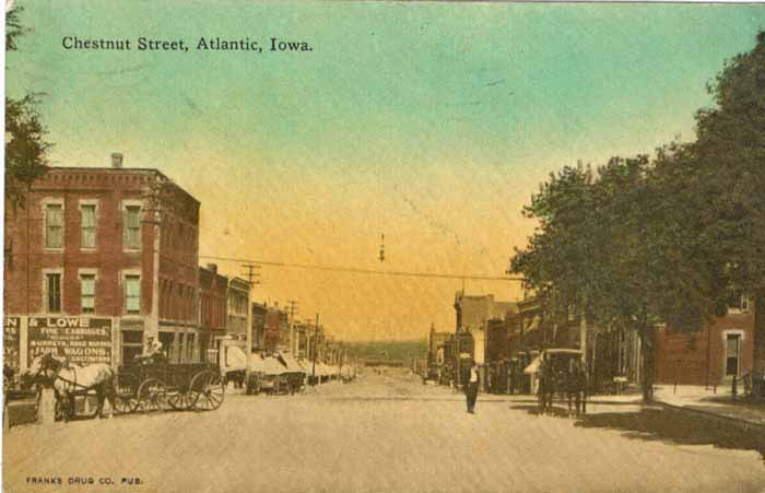 Chestnut Street, Atlantic, Iowa