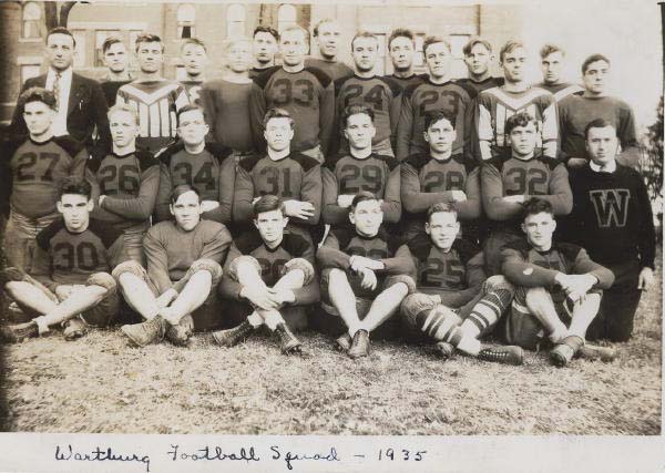 Wartburg Football team 1935
