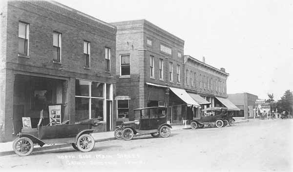 North Side Main Street, circa 1923, Grand Junction, Iowa