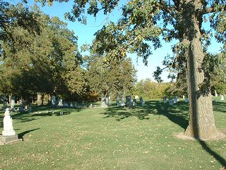 Gifford Cemetery grounds