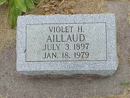 Violet Wilson Aillaud headstone
