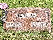 Curtis and Lillie Benskin tombstone