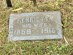 Henrietta Flamme Bunse tombstone