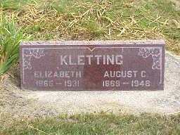 Elizabeth and August Kletting tombstone