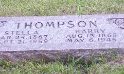 Tombstone of Harry and Stell A. Thompson
