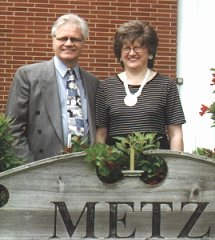 Rev. LeRoy and  Lois Kelderman 1995