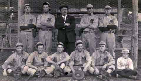 Macedonia Baseball Team - 1908