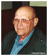 Raymond Harold FROST, son of Roy Raymond and Bernice Laverta (FOLAND) FROST, was born June 2, 1930 at home west of Beaconsfield, Iowa. - frostraymondharold