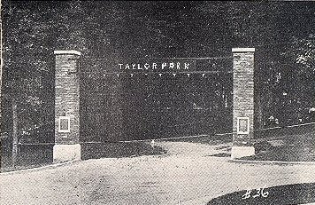 Arch gateway at the entrance of Taylor Park as a W W I memorial