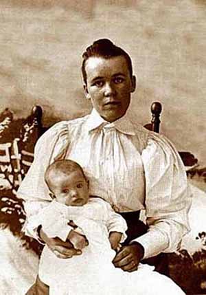 Lillie Markley Lacy with Frances