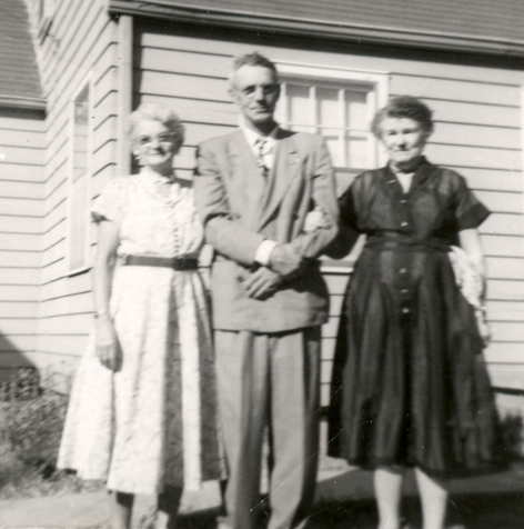 Julia, Curtis, and Lizzie