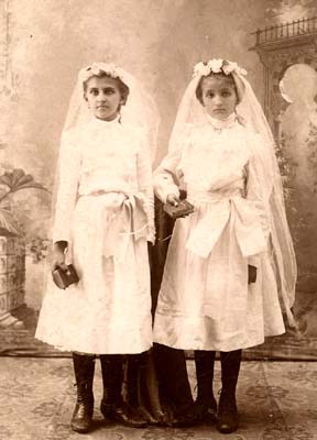 Cousins Anna Bohonek & Marjorie Burlingame