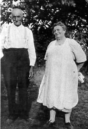 Carl Dietrich Beck & Emilie Helbig, ca1930