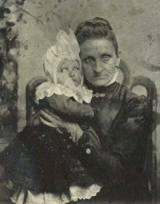 Katherine Bohonek and her daughter Anna