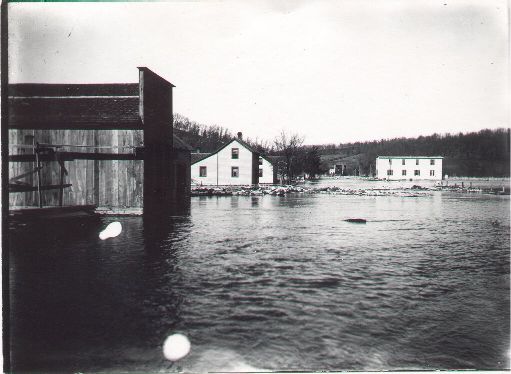 Osterdock flood 1908. Photo taken by Dean S. Mallory