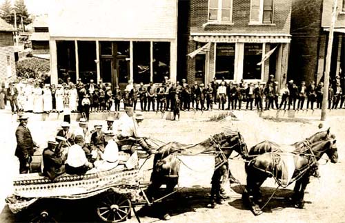 Farmersburg 4th of July Parade, before 1919
