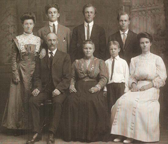 William & Augusta (Zarbock) Radach family