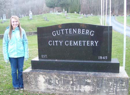 Guttenberg City cemetery & Jessica Klein, November 2013