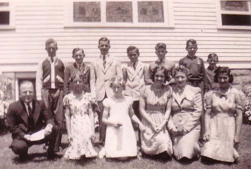 Wood Center Methodist church, Confirmation class, ca 1940's