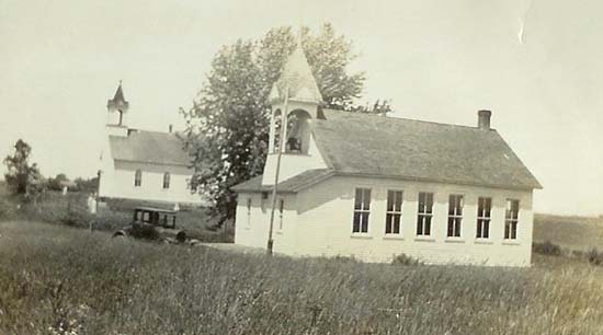 Gooding school, rural Farmersburg, ca1920's