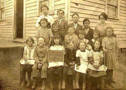 Ross schoolchildren - ca 1913/15