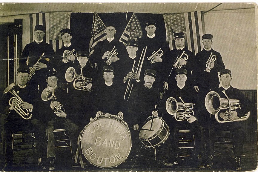 Bouton Columbia Band