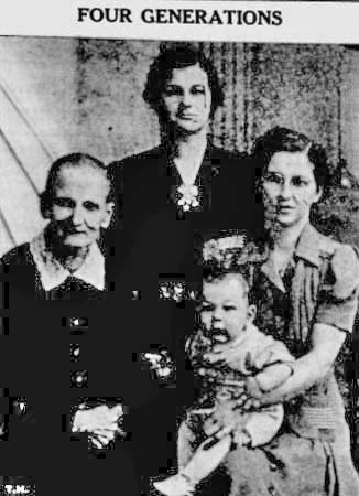 4 Generations of a Spechts Ferry family, 1943