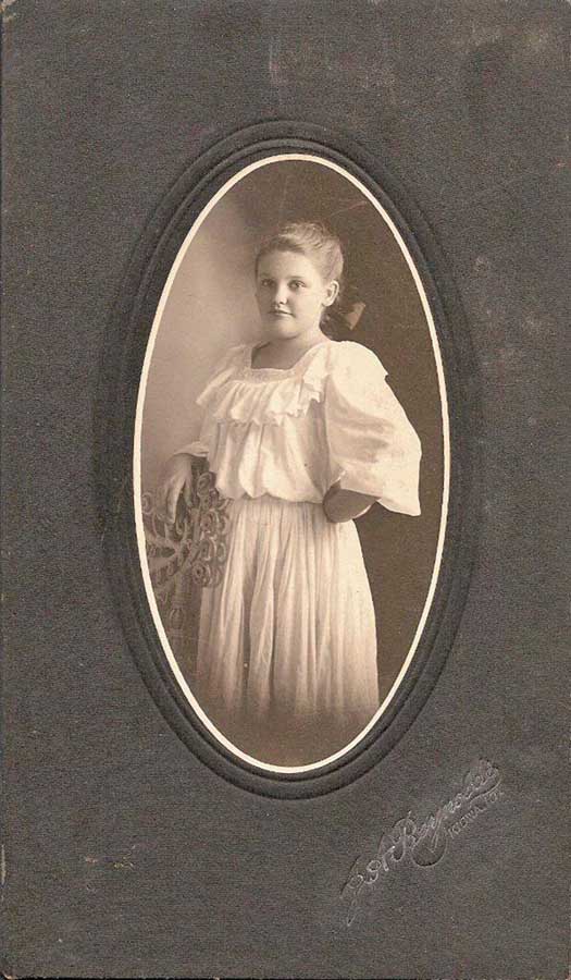 Edna Grace Reynolds