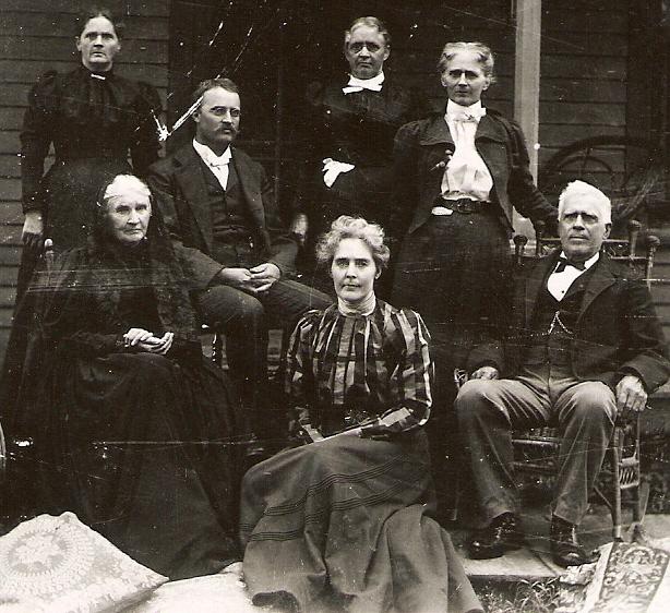 Jonas Wellington Chatburn & Mary Chatburn Family, Harlan, Shelby Co., Iowa