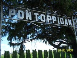 Pontoppidan cemetery - photo by Dana Douglass