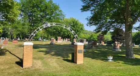 photo of Silver Lake Lutheran Cemetery